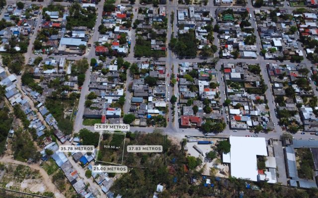 Terreno en Playa del Carmen. 919.50 m² Av. 11 Sur, Bellavista